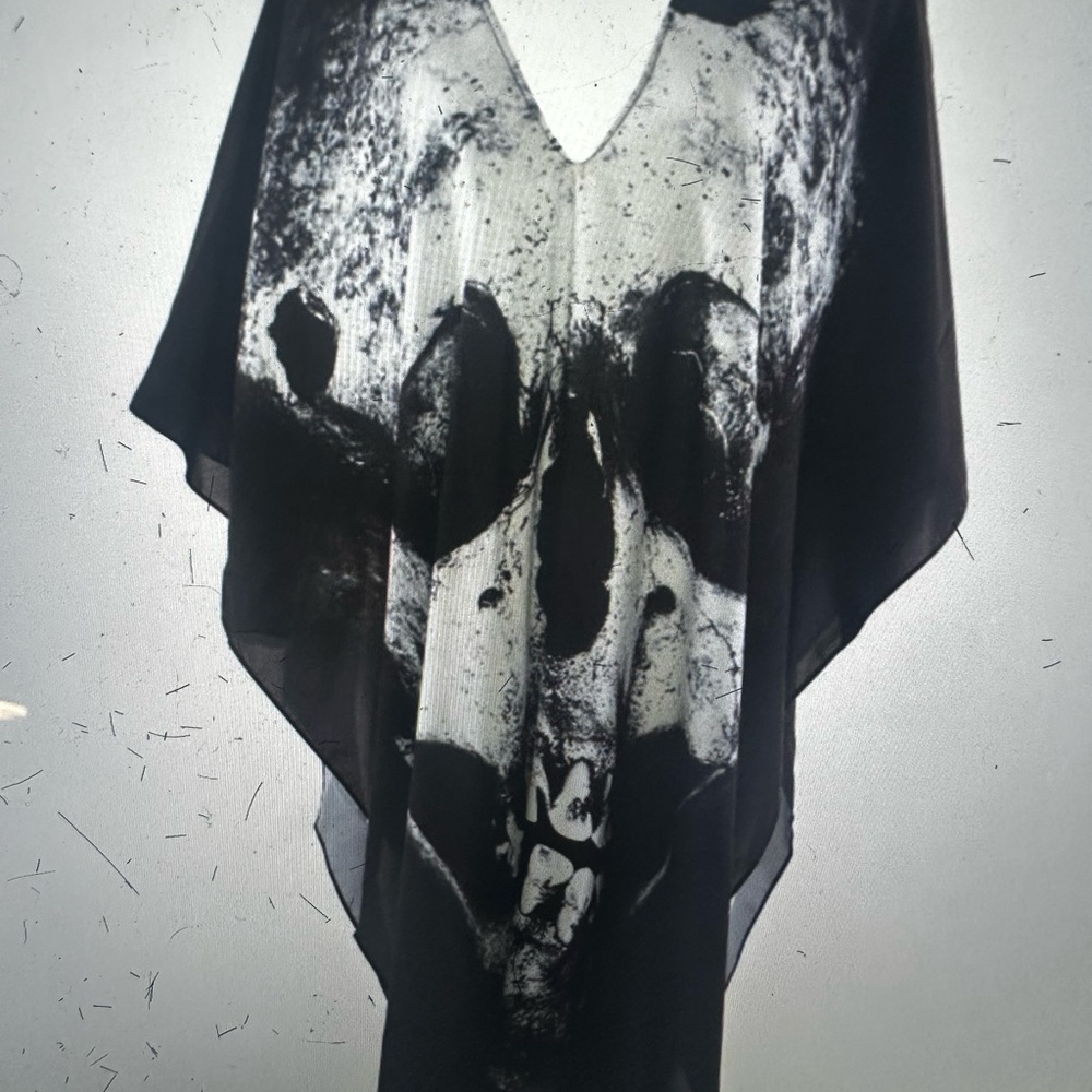 Rare Y2K witchy Iron Fist loose tooth skull poncho